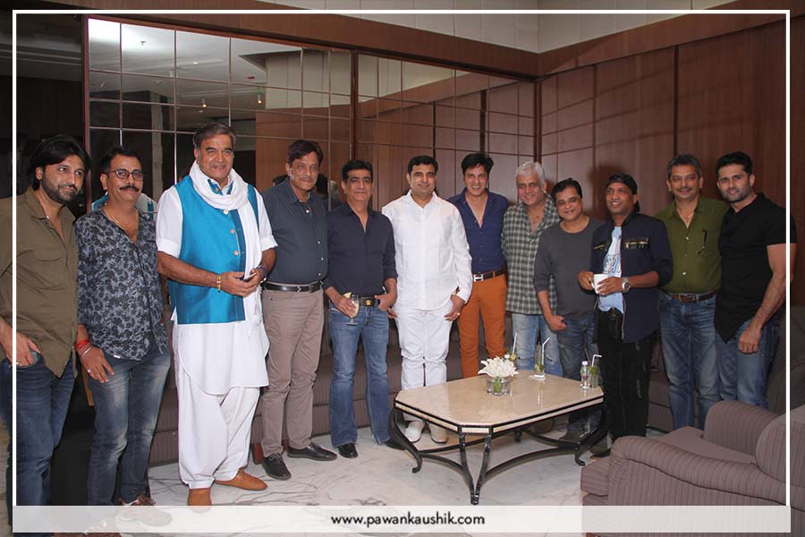 Pt. Pawan Kaushik celebrates his birthday with Bollywood Personalities