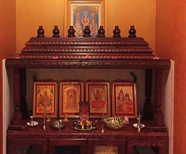 घर के मंदिर से जुड़े 10 सरल से वास्तु उपाय मनचाहा फल दिलाए