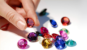 How to Choose the Right Gemstone?